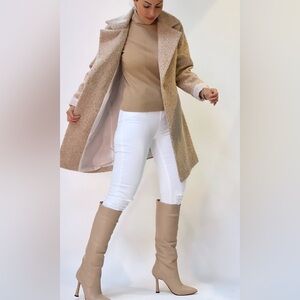New Stylish Beige Coat